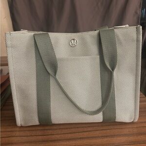 Lululemon Canvas Tote